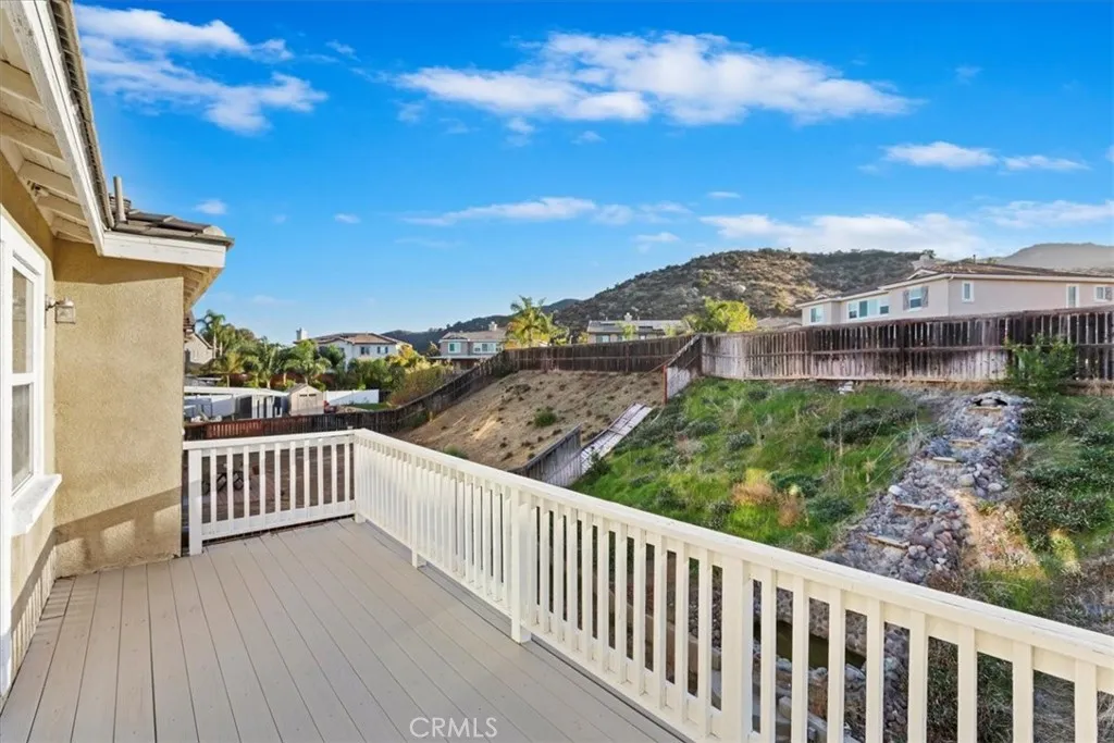 21567 Coral Rock Lane, Wildomar, California 92595 home-pic-7